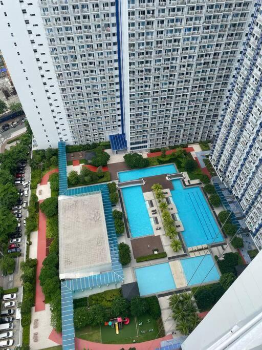 Makati Luxury Retreat With Wi-Fi And Netflix Apartment Manila Exterior photo